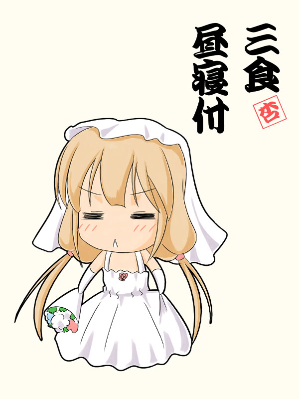 �{��